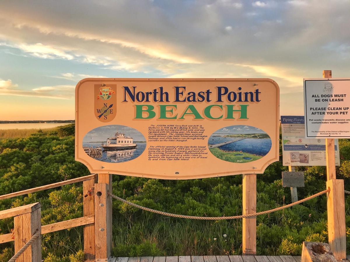The East Wind Guesthouse Clark's Harbour Экстерьер фото